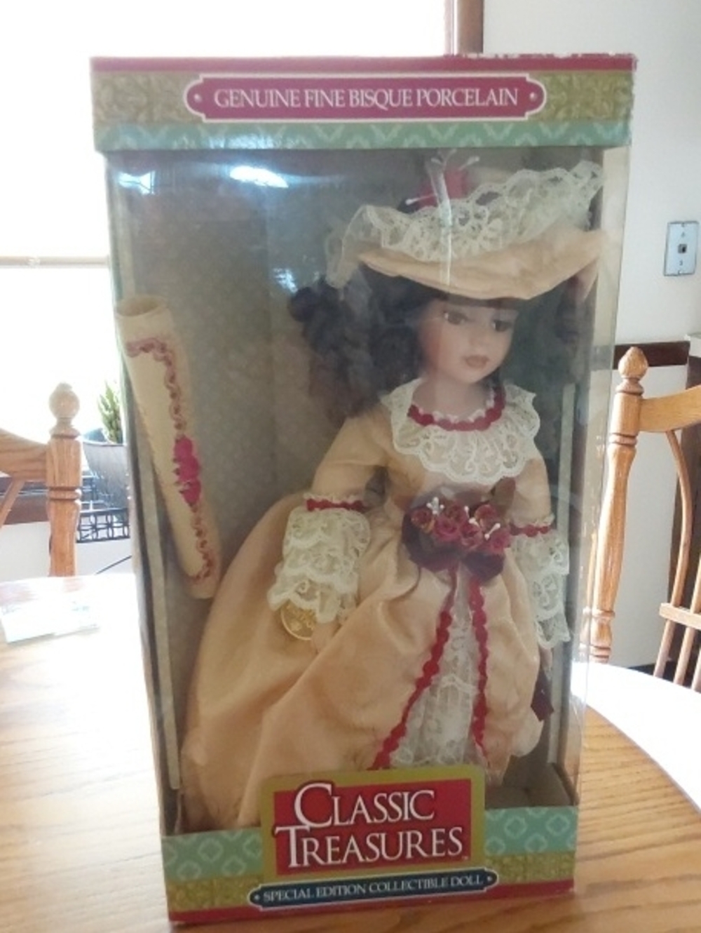 Classic treasures , special edition , collectible Doll